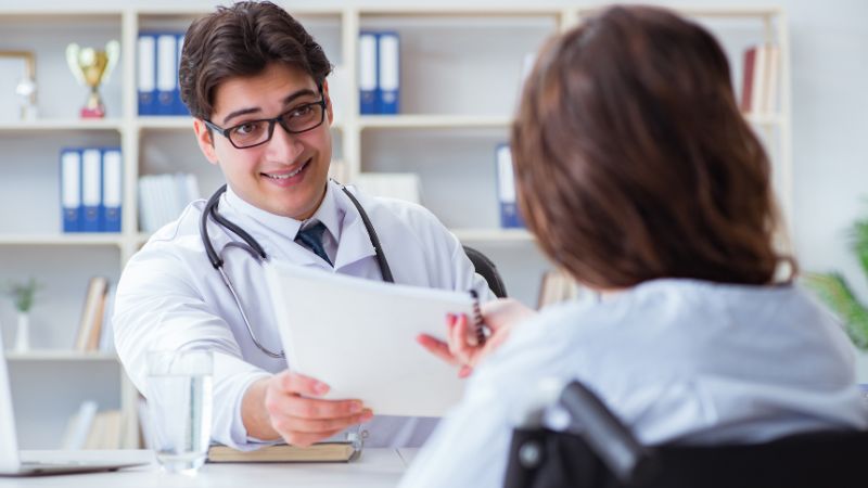 Tuân thủ điều trị và tư vấn y tế chuyên khoa