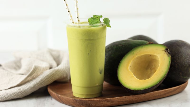 Thực đơn bữa sáng Thứ 6: Sinh tố bơ và sữa hạt